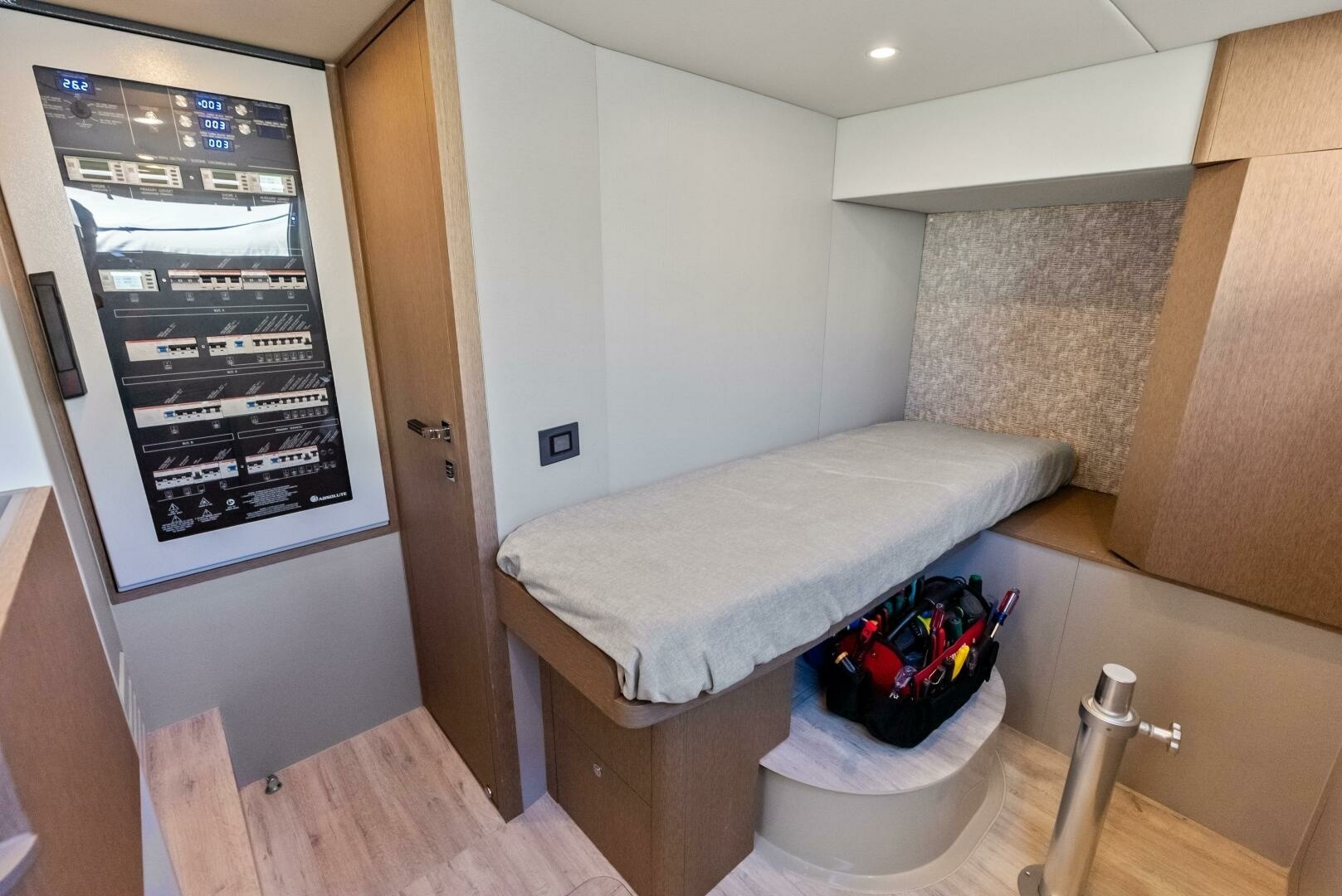Absolute-75 Navetta 2025-Fantasy Girl Palm Beach-Florida-United States-6294901 | Thumbnail