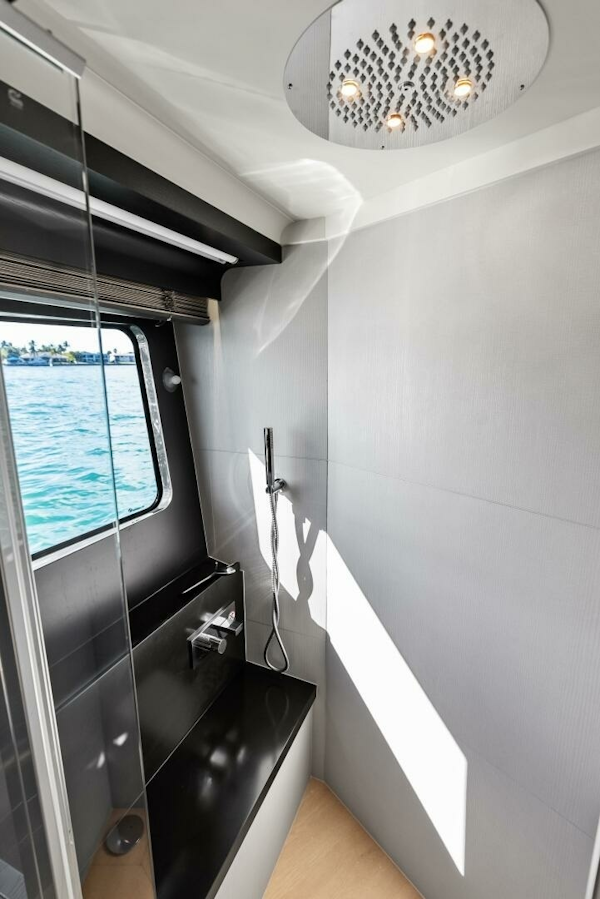 Absolute-75 Navetta 2025-Fantasy Girl Palm Beach-Florida-United States-6294886