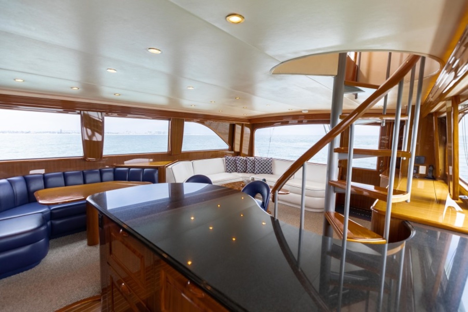Viking-74 Enclosed Bridge 2006-KICKBACK Seattle-Washington-United States-2006 Viking 74 Convertible  KICKBACK-6169671 | Thumbnail