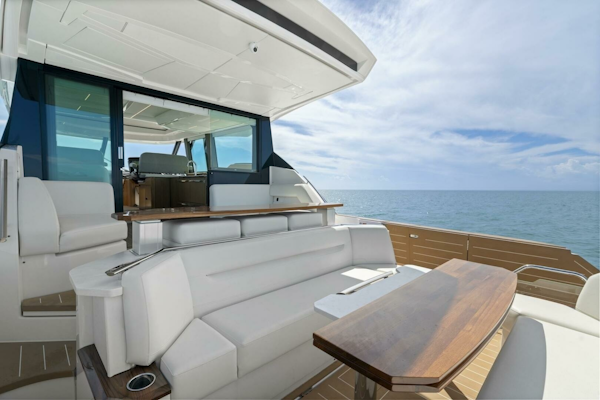 Tiara Yachts-EX 60 2023-Tranquil Moments II Marco Island-Florida-United States-6927372