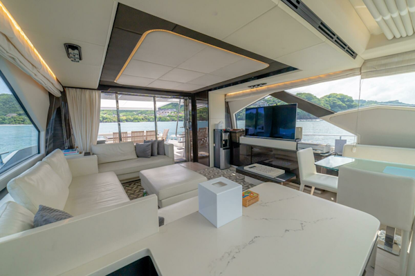 Azimut-77S 2017-Carpe Diem Genoa-Italy-2017 Azimut 77 Carpe Diem-6798390