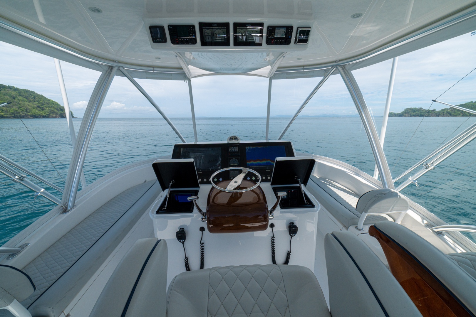 Viking-46 Billfish 2023-Scarlet Los Suenos-Costa Rica-2023 Viking 46 Billfish Flybridge-6090822 | Thumbnail