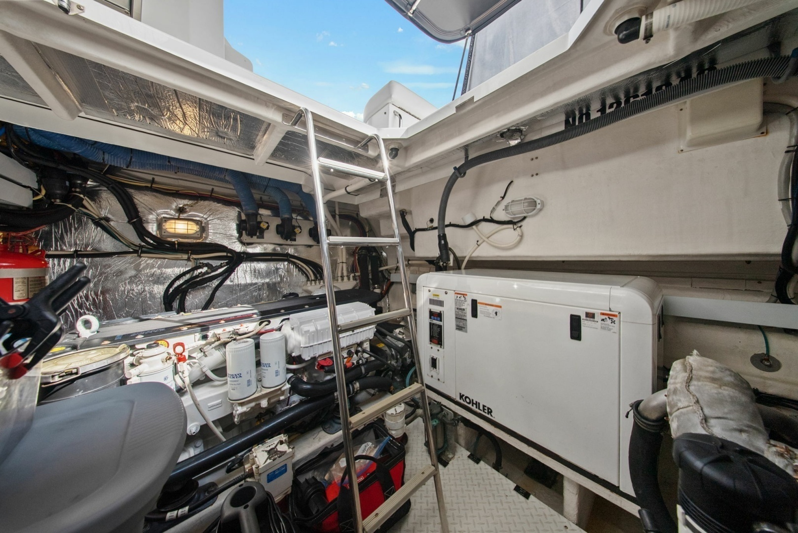 Cruisers Yachts-48 Cantius 2014-Freedom Sarasota-Florida-United States-6265097 | Thumbnail