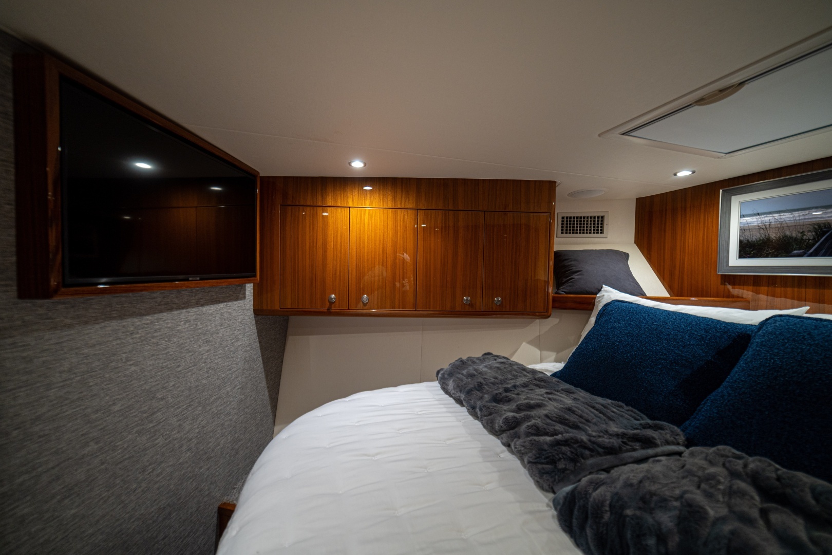 Viking-46 Billfish 2023-Scarlet Los Suenos-Costa Rica-2023 Viking 46 Billfish Master Stateroom-6090808 | Thumbnail