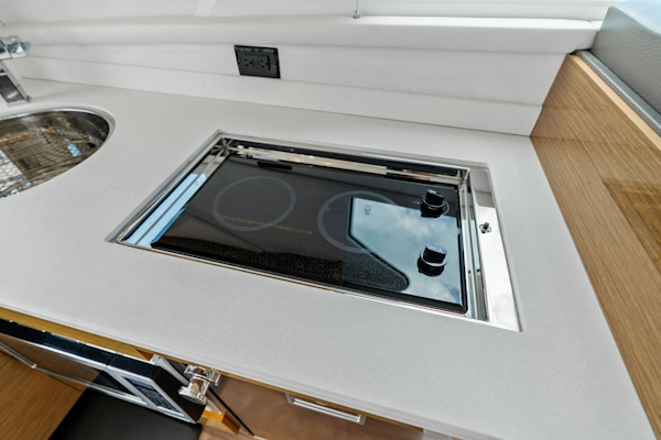Cruisers Yachts-42 Cantius 2019-Truly Ineffable Longboat Key-Florida-United States-2019 Cruisers Yachts 42 Cantius Truly Ineffable-6277710