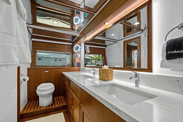 Marlow-90V 2024-Artemis II Bradenton-Florida-United States-2024 Marlow 90 V  Artemis II-6873525