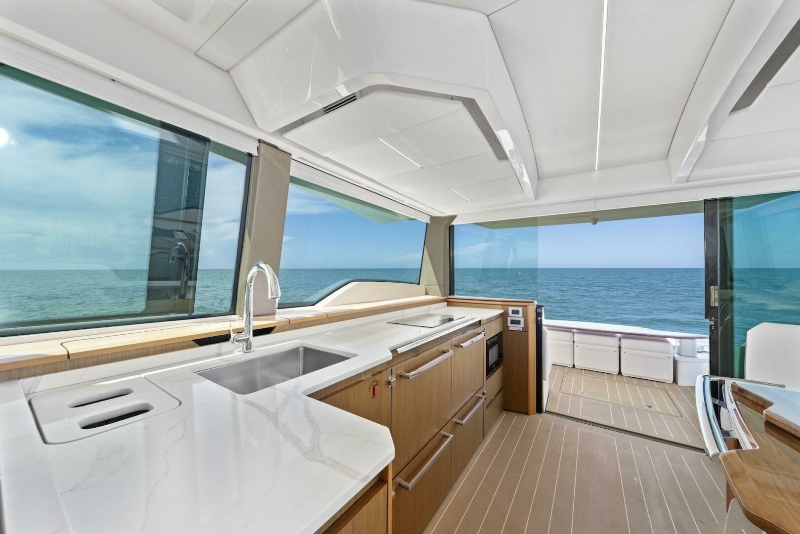 Tiara Yachts-EX 60 2023-Tranquil Moments II Marco Island-Florida-United States-6927356 | Thumbnail