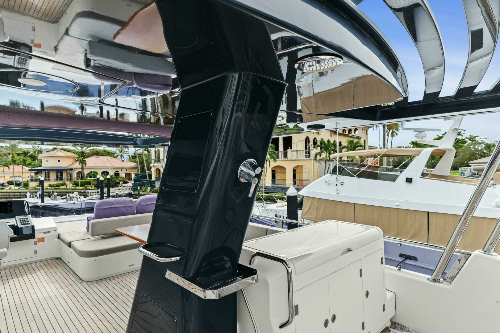 Sirena-64-MY 2021-Destin-E Fort Myers-Florida-United States-2021 Sirena 64 DESTIN-E Flybridge-6800138 | Thumbnail