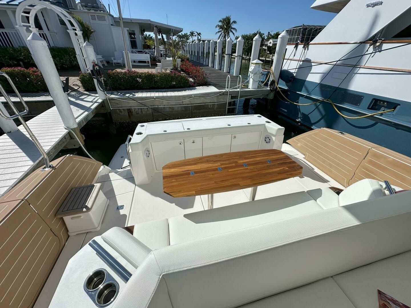Tiara Yachts-EX 60 2025-Just Fine Sister Bay-Wisconsin-United States-2025 Tiara Yachts 60 EX -6277628 | Thumbnail