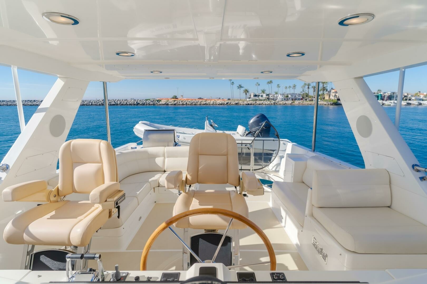 Grand Banks-59 Aleutian RP 2008-TINTAGEL Long Beach-California-United States-Flybridge Helm with Seating Area-6921132 | Thumbnail