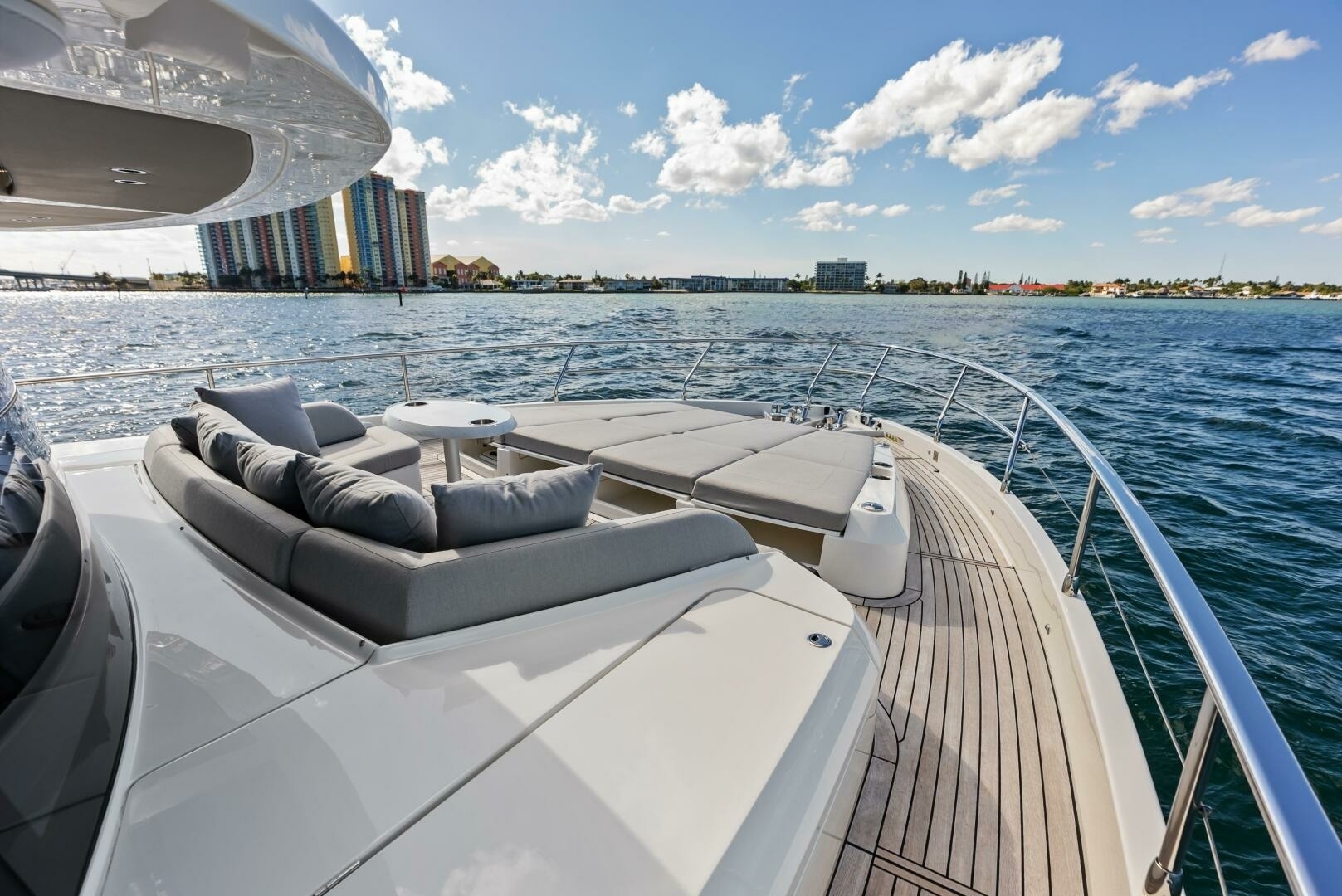 Absolute-75 Navetta 2025-Fantasy Girl Palm Beach-Florida-United States-6294912 | Thumbnail