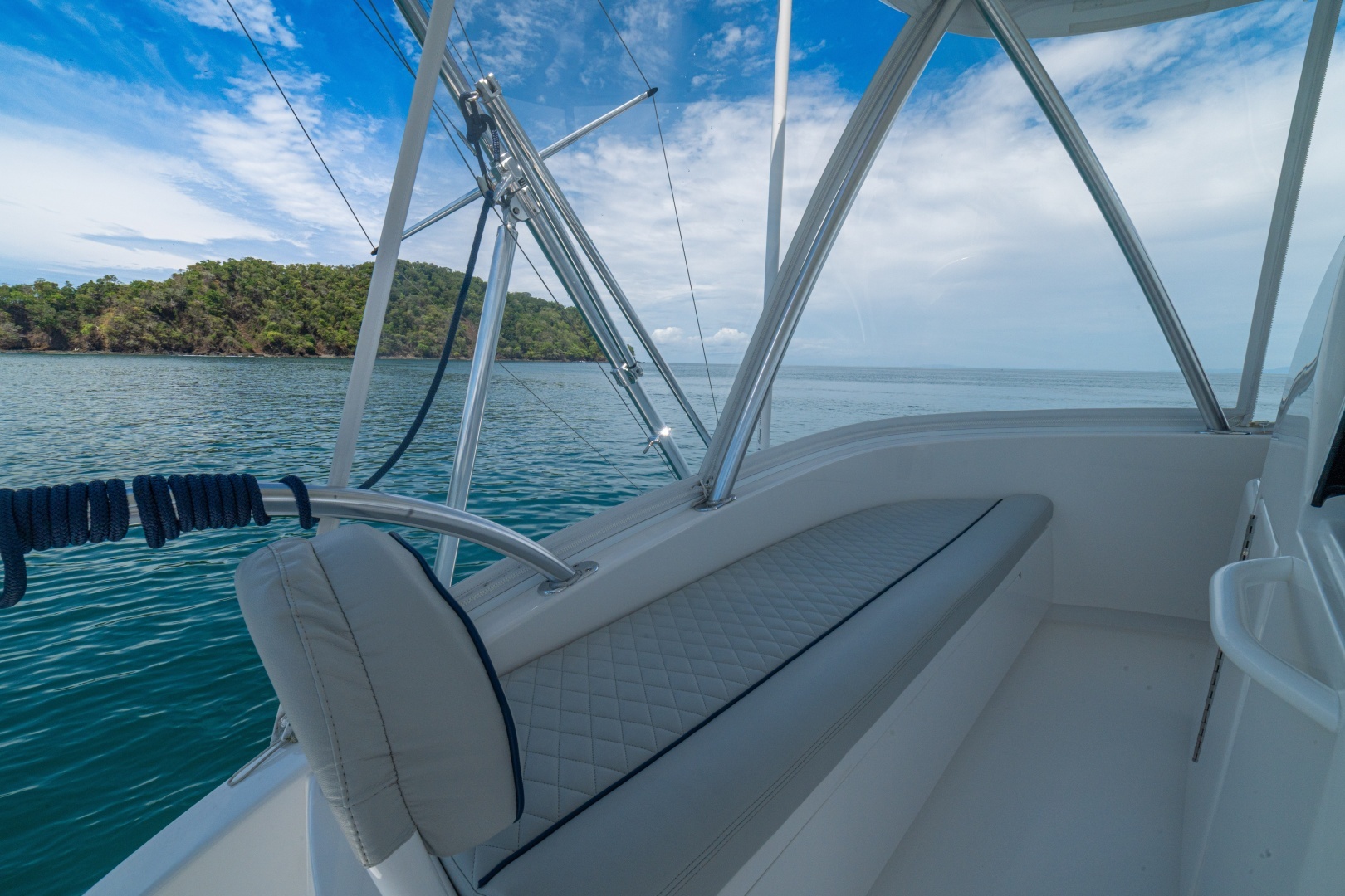 Viking-46 Billfish 2023-Scarlet Los Suenos-Costa Rica-2023 Viking 46 Billfish Flybridge-6090833 | Thumbnail