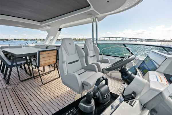 Absolute-75 Navetta 2025-Fantasy Girl Palm Beach-Florida-United States-6294918