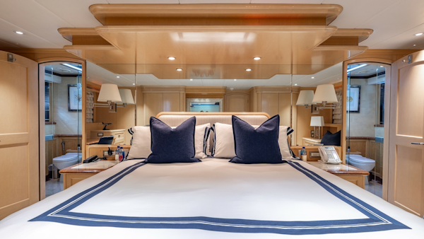 Trinity Yachts-144  1998-BAD COMPANY Fort Lauderdale-Florida-United States-1998 Trinity Yachts Sport Fisherman  BAD COMPANY: Master Stateroom with Ensuite Access-6803462